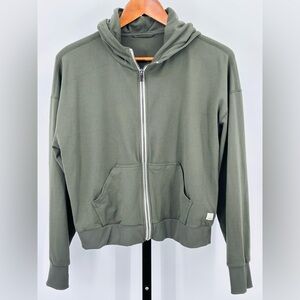 VUORI Women’s Medium Olive Green Halo Modern Full Zip Lon Sleeve Hoodie